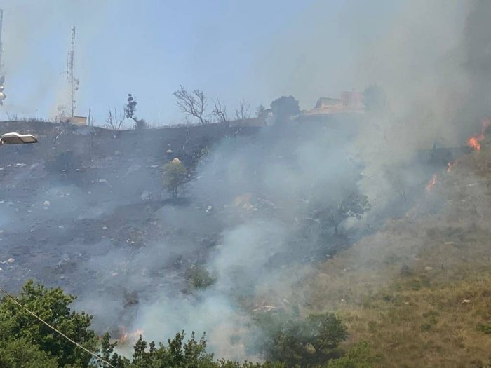 Vasto Incendio A Vibo Il Rogo Minaccia Anche Le Abitazioni Iacchite Blog